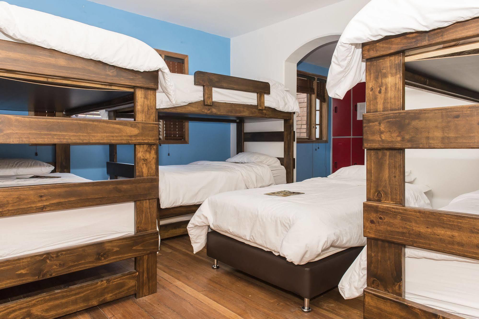 Mi Llave Hostels ボゴタ エクステリア 写真