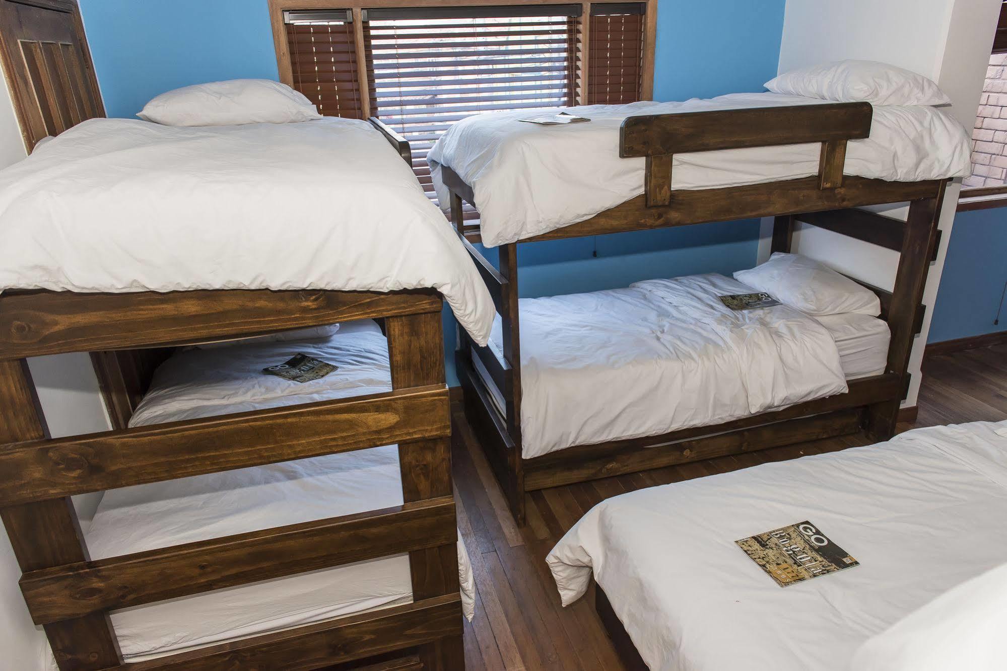 Mi Llave Hostels ボゴタ エクステリア 写真