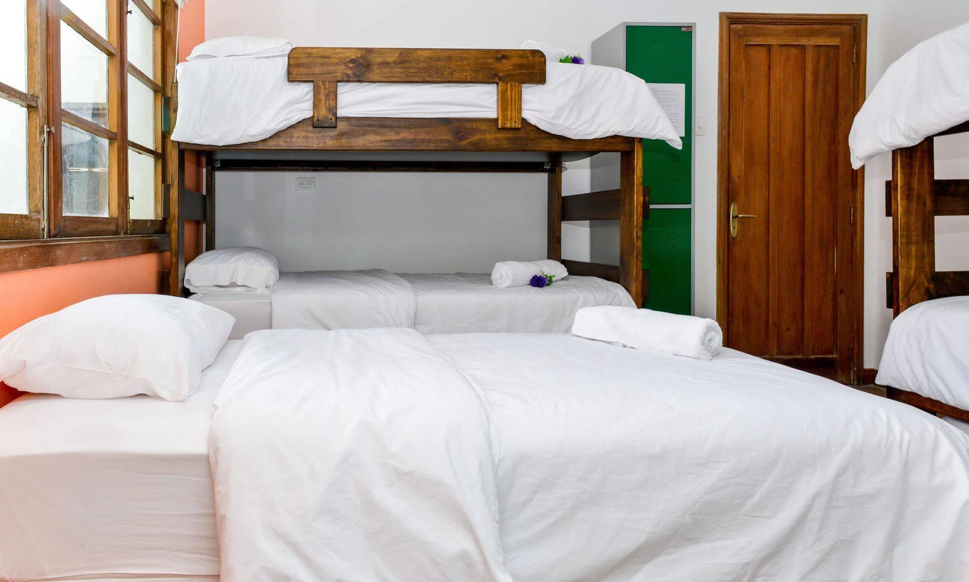 Mi Llave Hostels ボゴタ エクステリア 写真